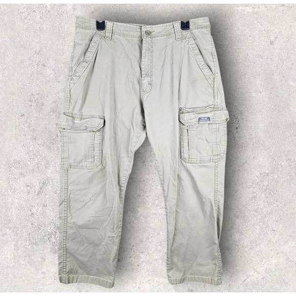 Wrangler Other - Wrangler Relaxed‎ Fit Baggy Cargo Pants Men's Size 34x32 (34x25.5)